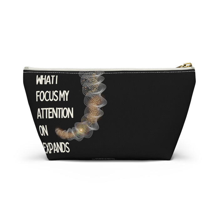 What I Focus My Attention on Expands -- Pencil Case / Accessory Pouch